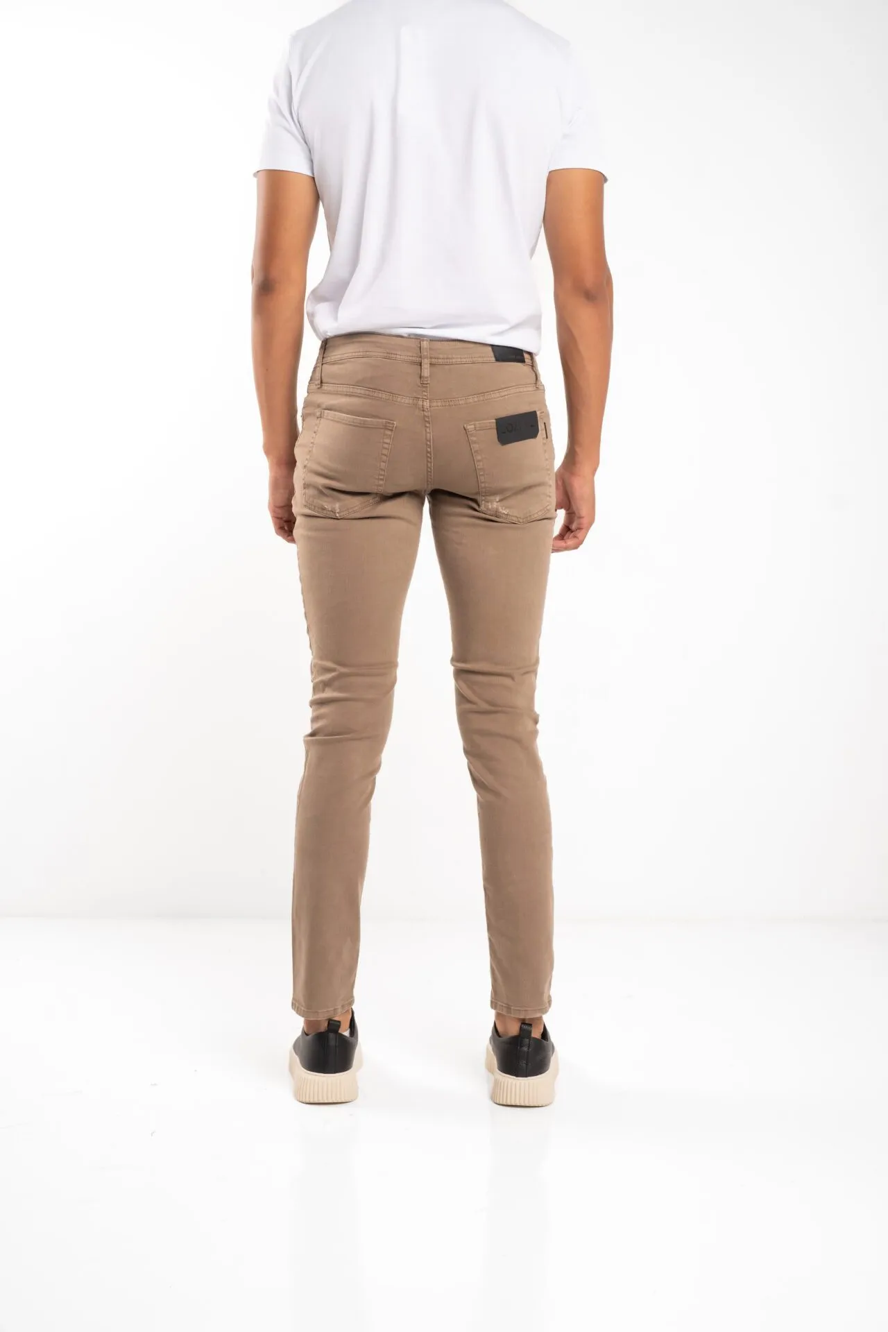 AM Jeans Ozzy Tapered Fit In Stre MMDT00241-FA750428-2065-1-W01702