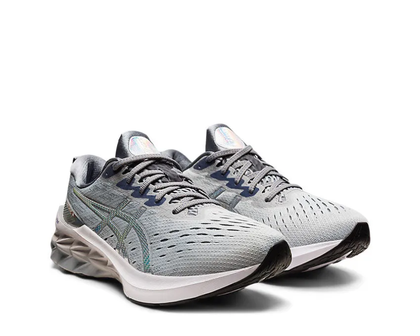 Asics Novablast 2 Platinum