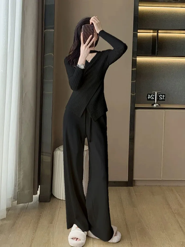 Casual fashion, age-reducing temperament, socialite's slim fit knitted top, sports wide-leg pants two-piece suit, women's autumn