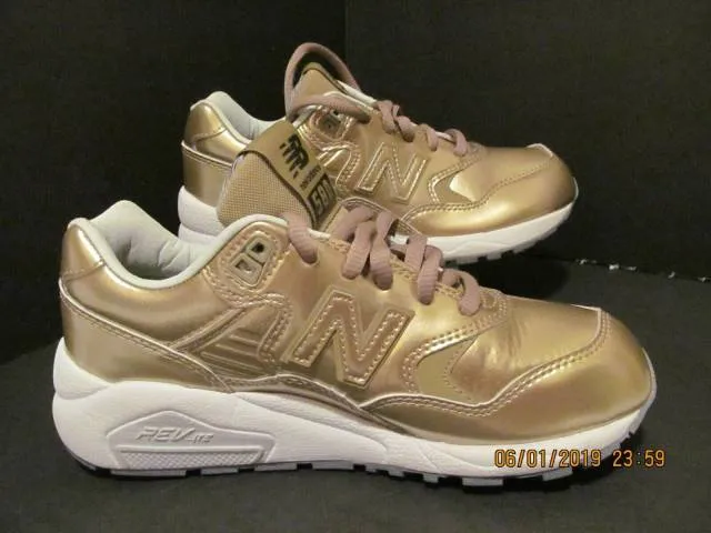 DS WOMEN'S SIZE 5.5 ! NEW BALANCE 580 "PRECIOUS METALS O...