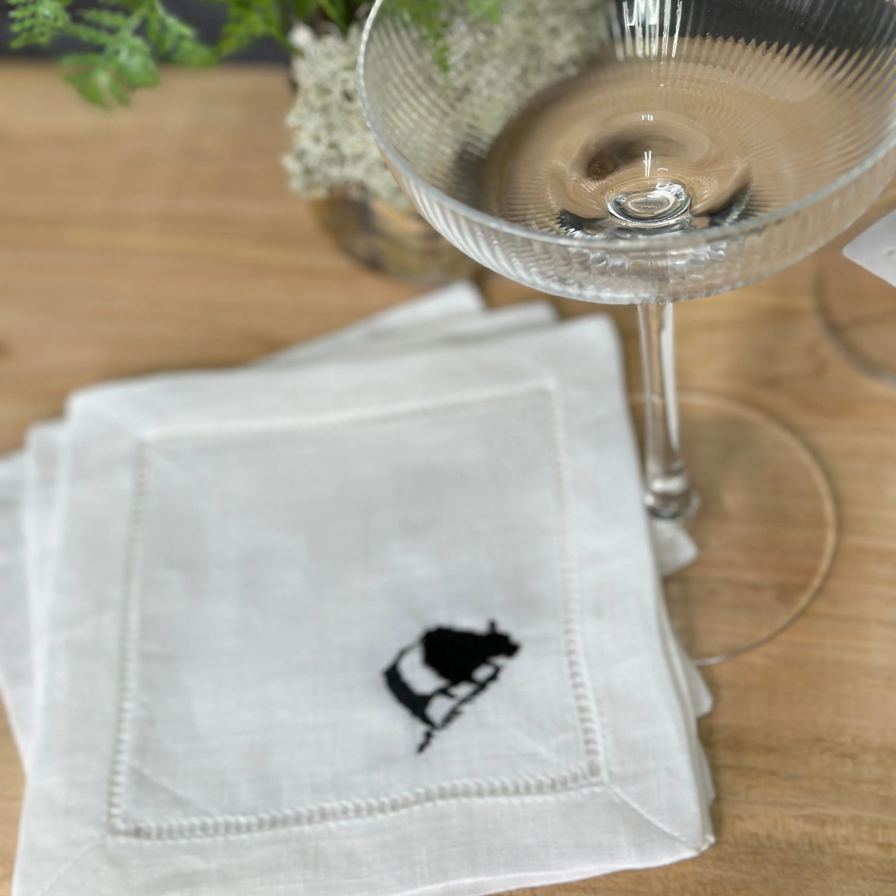 FEARRINGTON SIGNATURE COLLECTION - BESPOKE BELTIE COCKTAIL NAPKINS S4