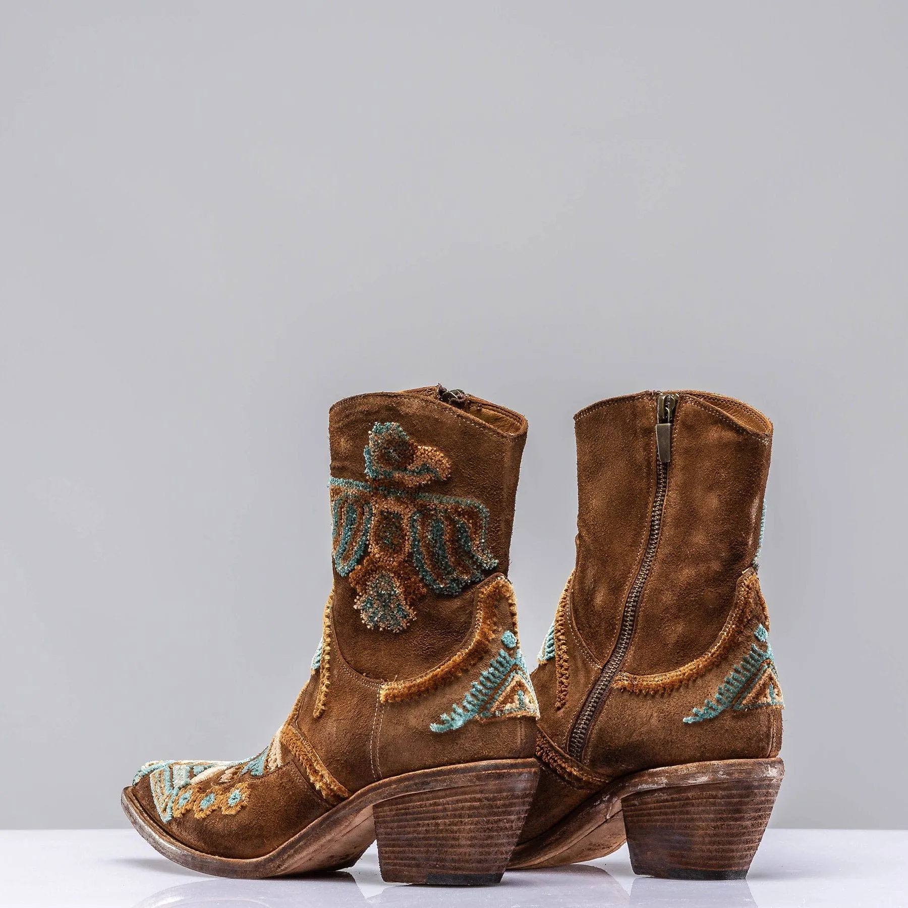 Juana Boot Embroidery In Camel