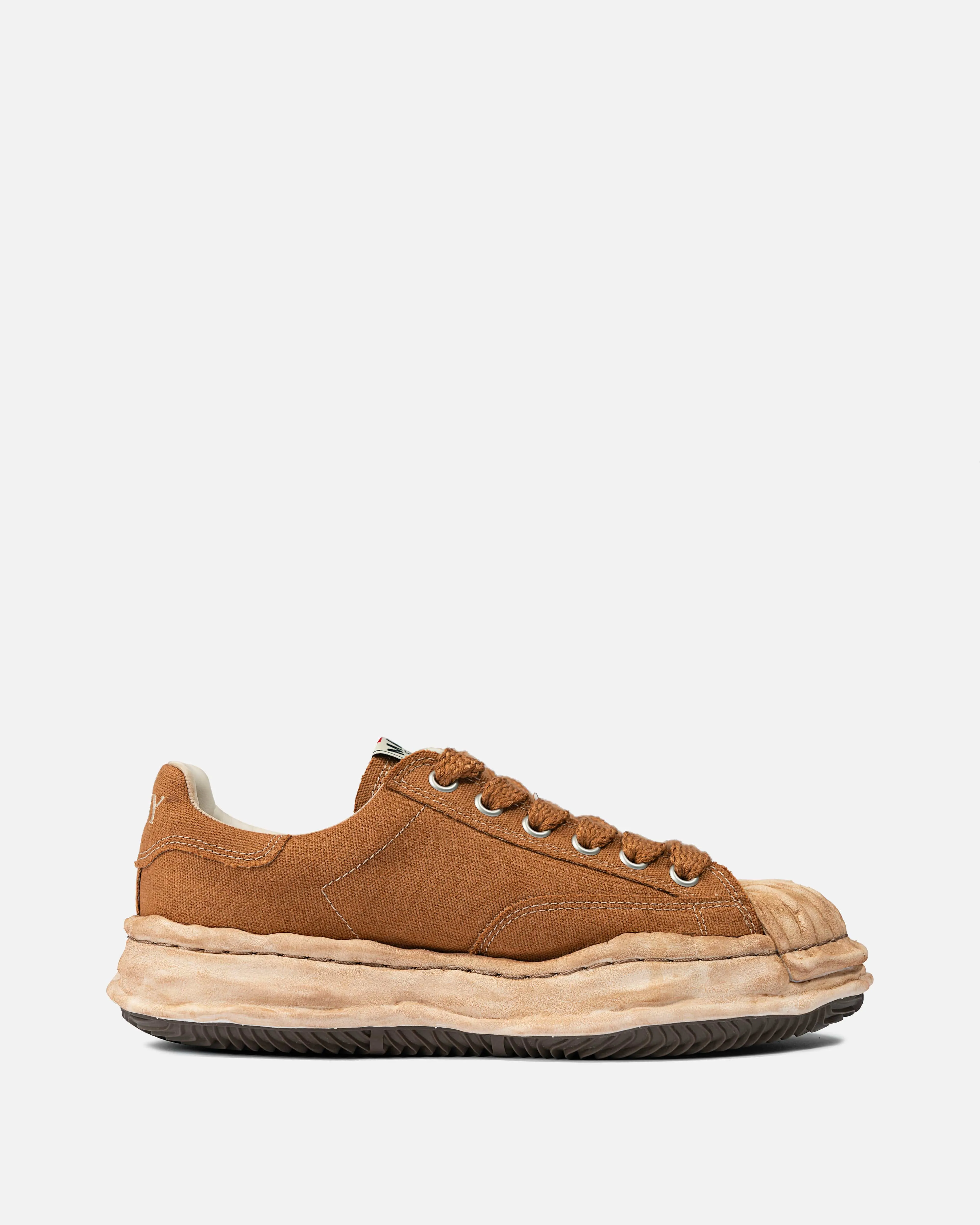 Maison Mihara Yasuhiro Blakey Lowtop Sneakers in Brown