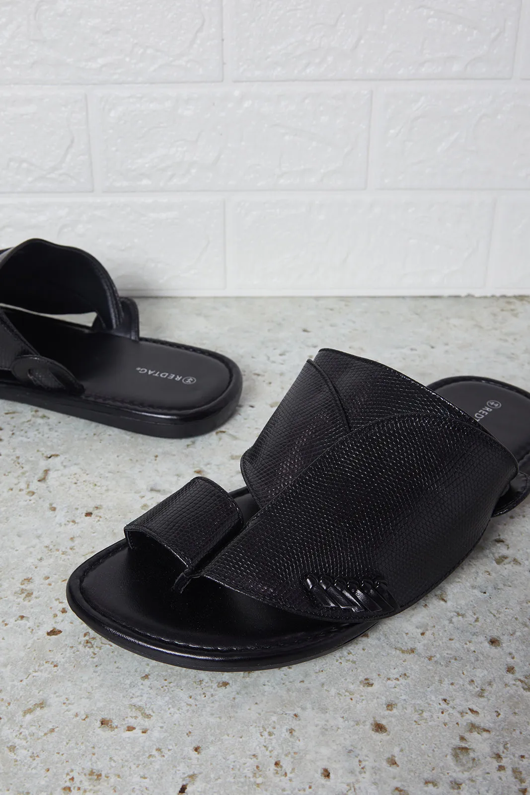 Men Solid Black Shirqui Sandals