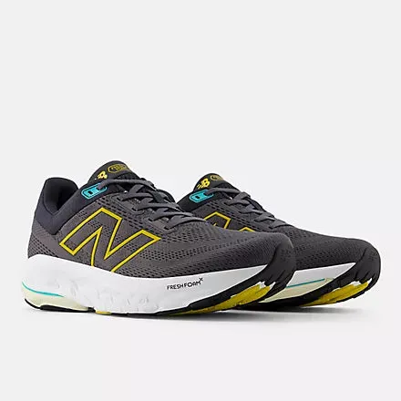 Men's Fresh Foam X 860v14 by New Balance