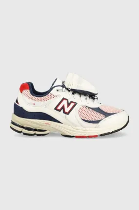 New Balance 2002R Team Red Navy Pouch M2002RVE