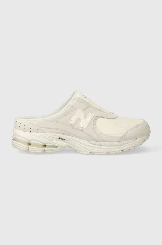 New Balance sliders M2002RMQ white color