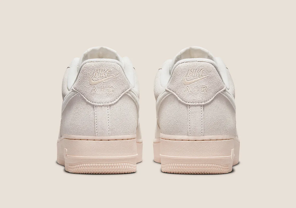 Nike Air Force 1 Summit White Suede