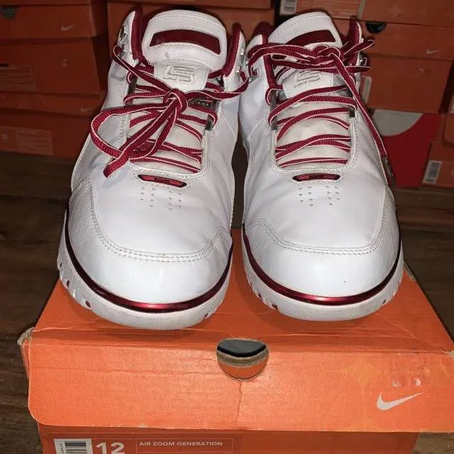 NIKE AIR ZOOM GENERATION WHITE CRIMSON SIZE 12