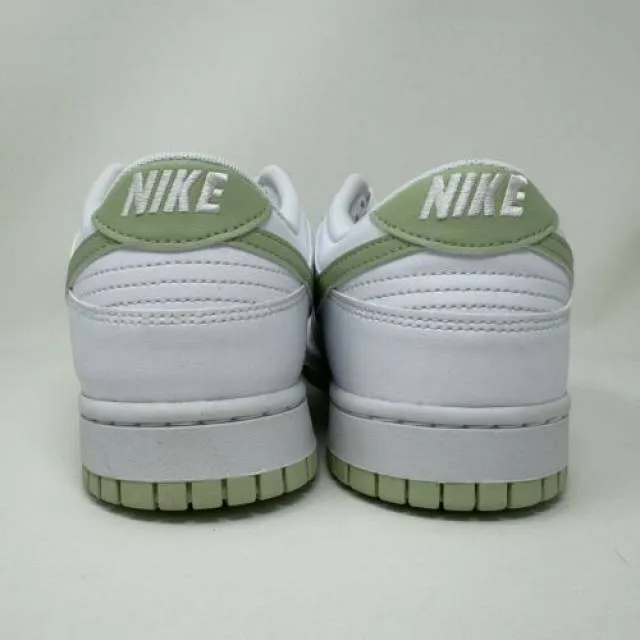 Nike dunk low honeydew white green men's size 11.5 women's size 13 dv0831-105