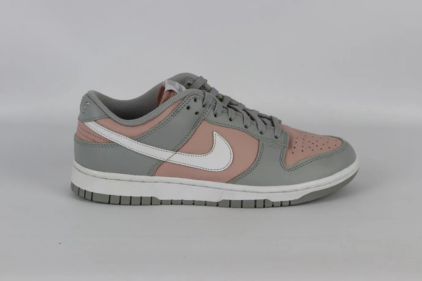 NIKE DUNK LOW PINK OXFORD LEATHER SNEAKERS EU 39 UK 5.5 US 8