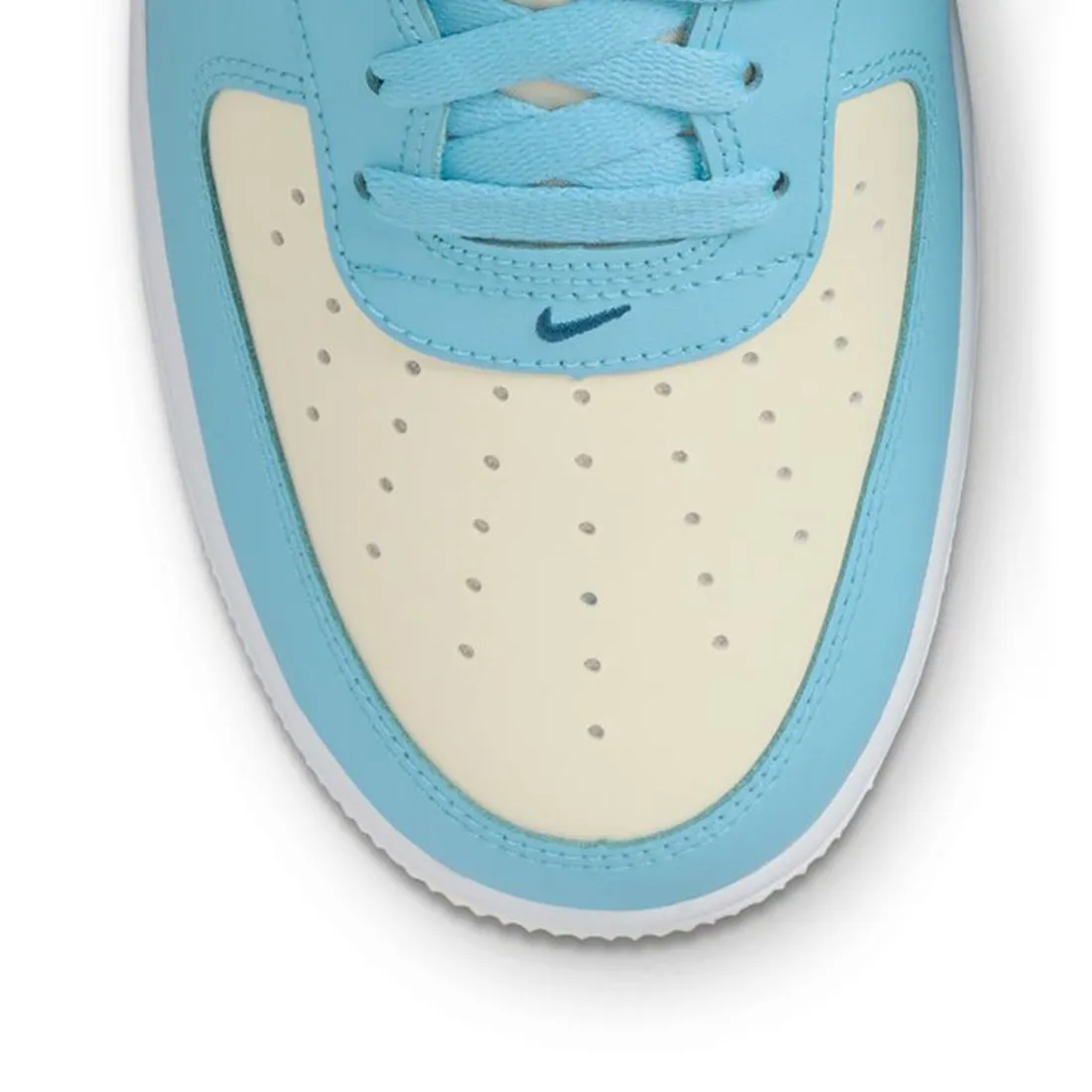 Nike Men Air Force 1 '07 (aquarius blue / court blue-coconut milk)