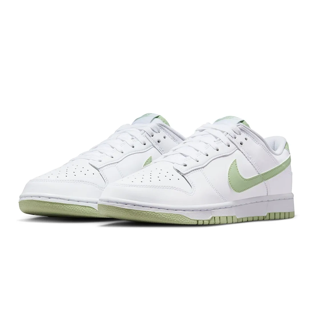 Nike Men Dunk Low Retro (white / honeydew-white-honeydew)