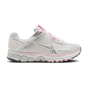 Nike Women's Air Zoom Vomero 5 (520 Pack Pink Foam/ Whit...