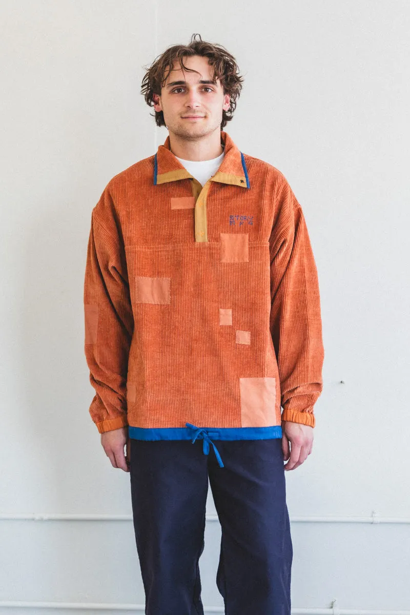 POLITE PULLOVER IN TERRACOTTA SCARECROW CORDUROY