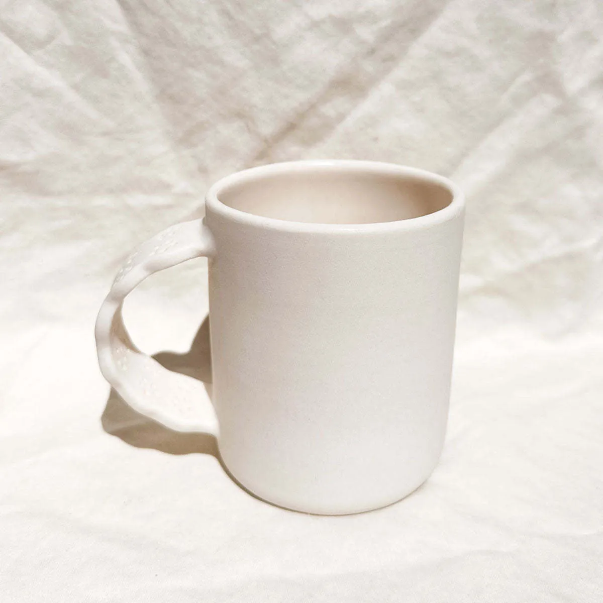 Porcelain Eyelet Lace Mug