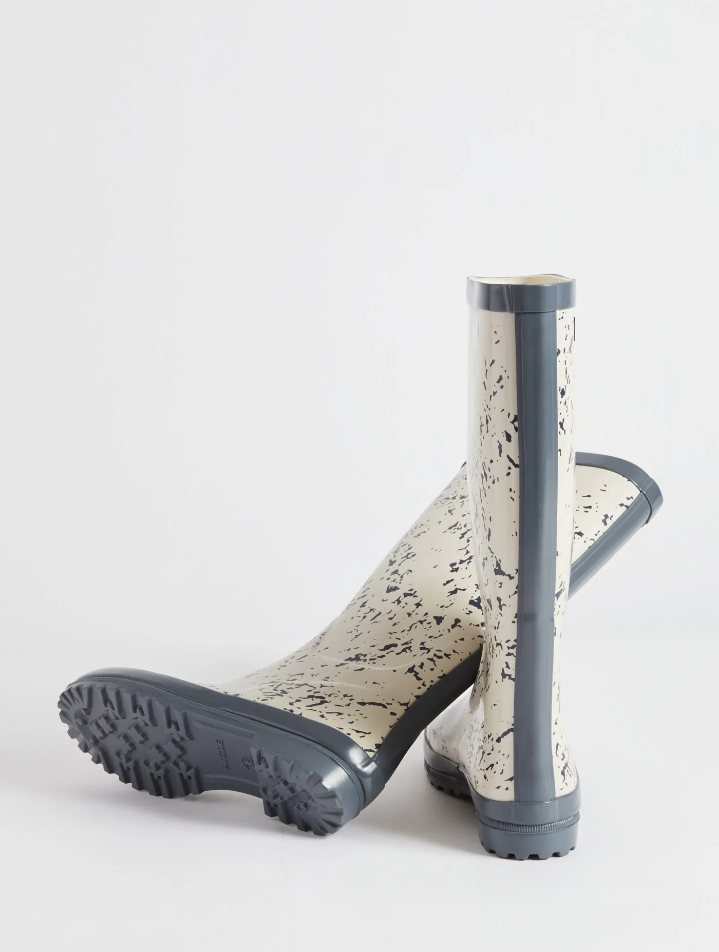 Printed rain boot