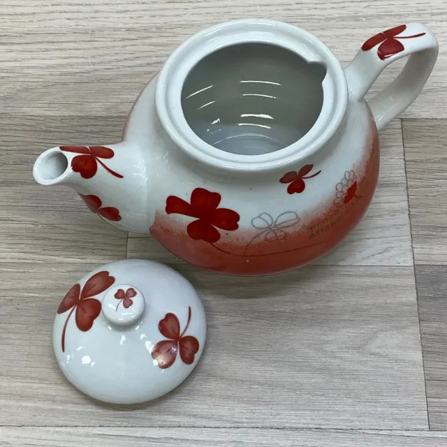 Red-White Enamel Kettle Keeps Ceramic Tea Pot Warm