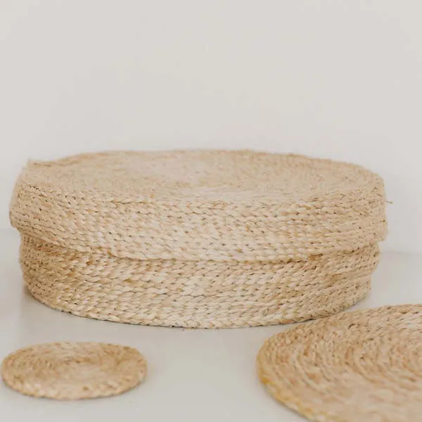 Set of 8 Handwoven Jute Round Placemats