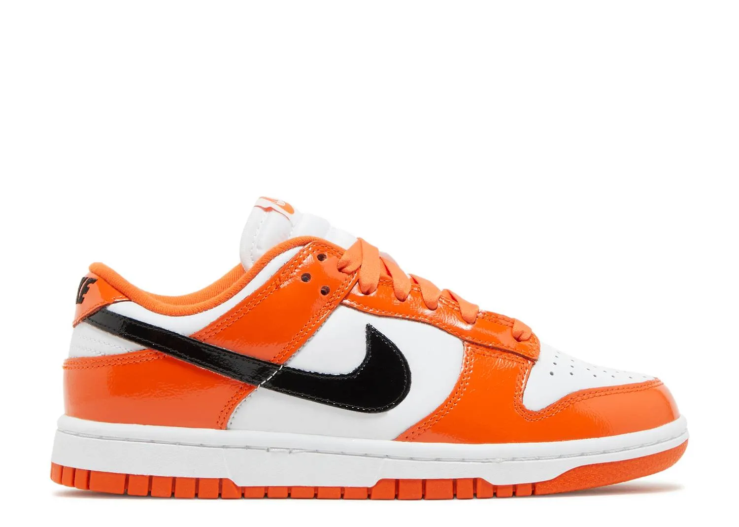 Wmns Nike Dunk Low Halloween 2022 (Myrtle Beach Location)